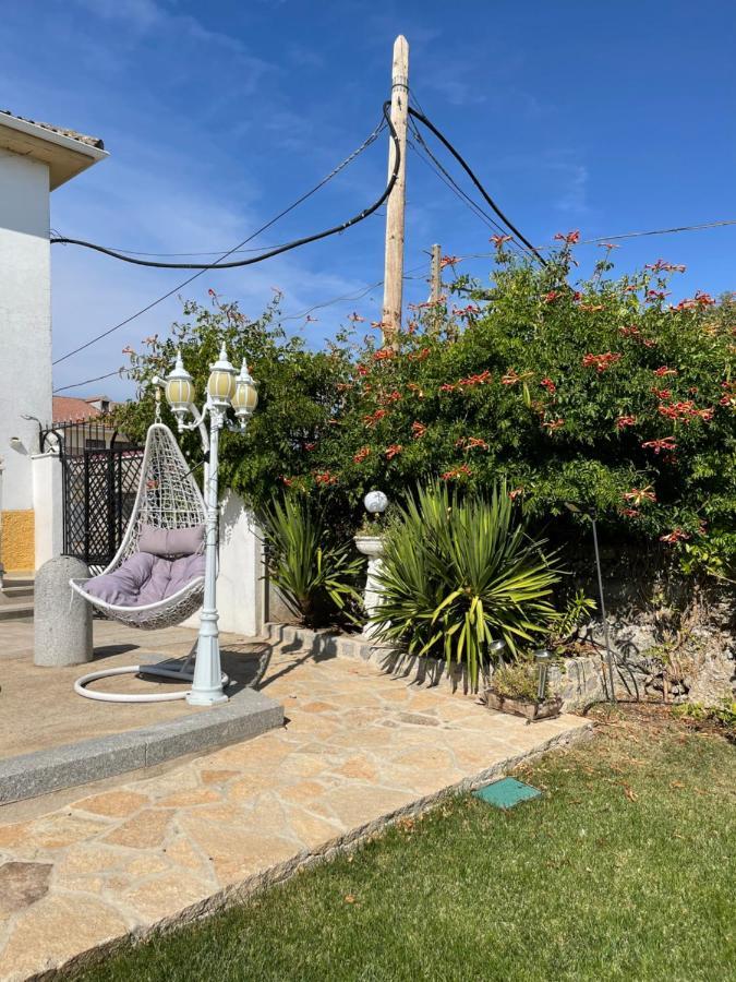 Villa Entre Encinas Moralina Exterior foto